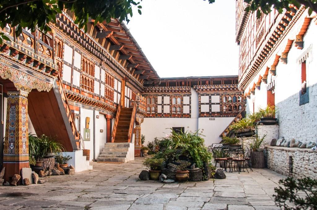 Gangtey Palace Hotel Paro Exteriör bild